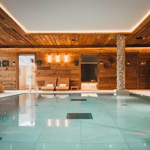 Lodji Hotel & Spa Hotel